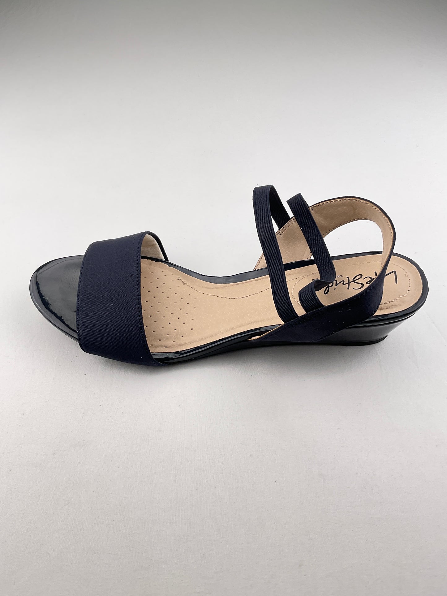 Zapatilla Negro Plataforma Life Stride