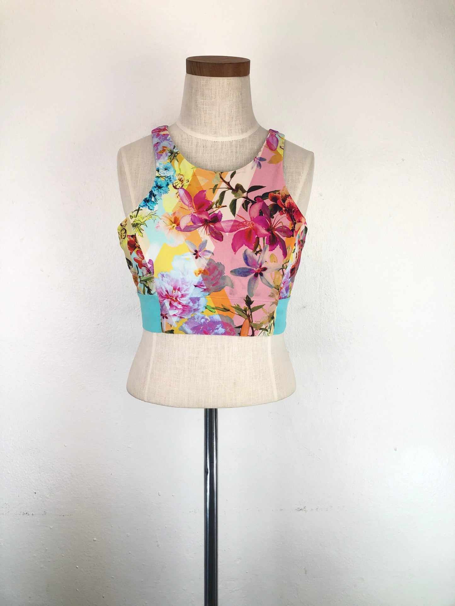 Blusita Multicolor Deportivo Skye