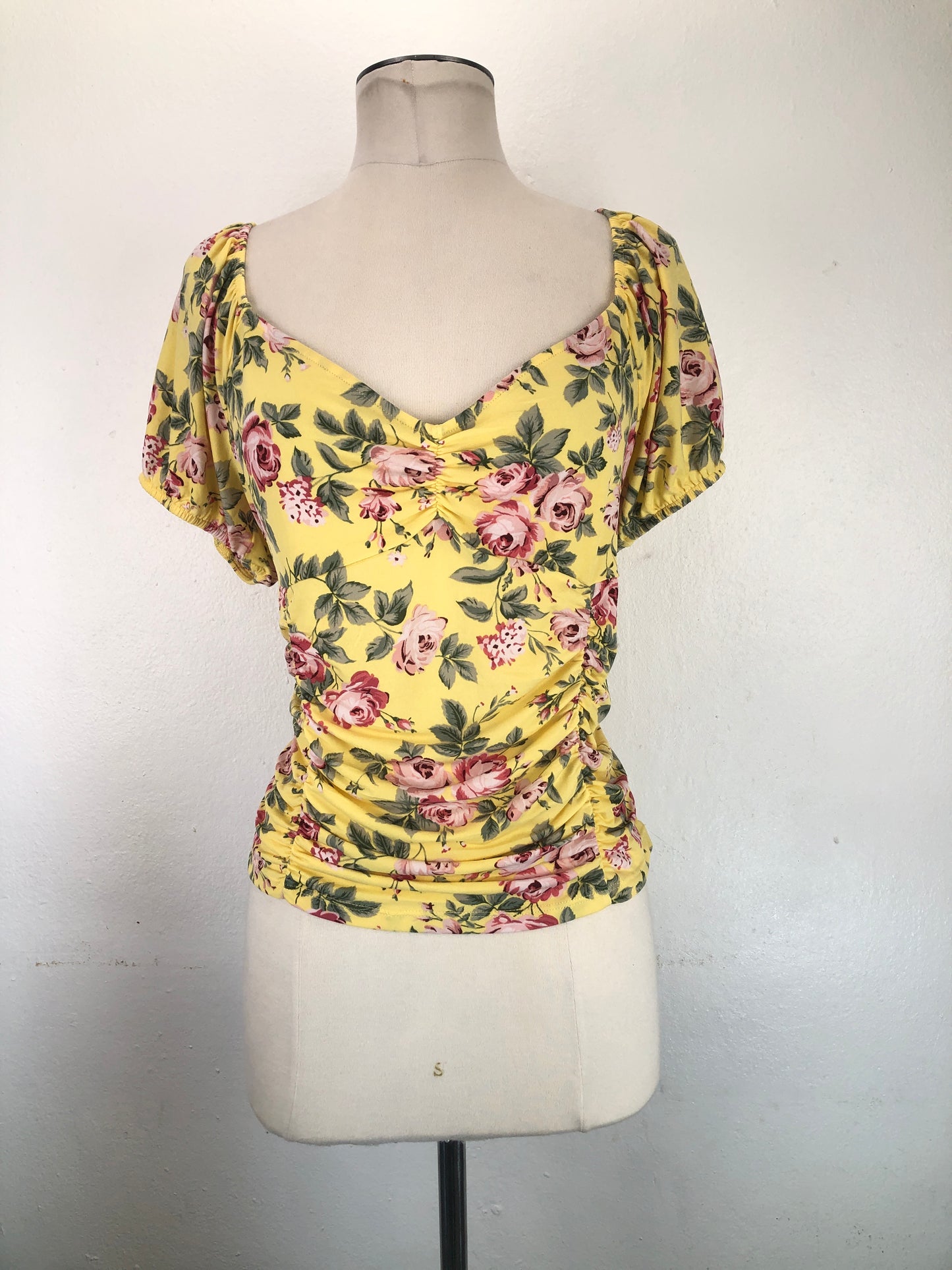 Blusa Amarillo Floral Ambiance