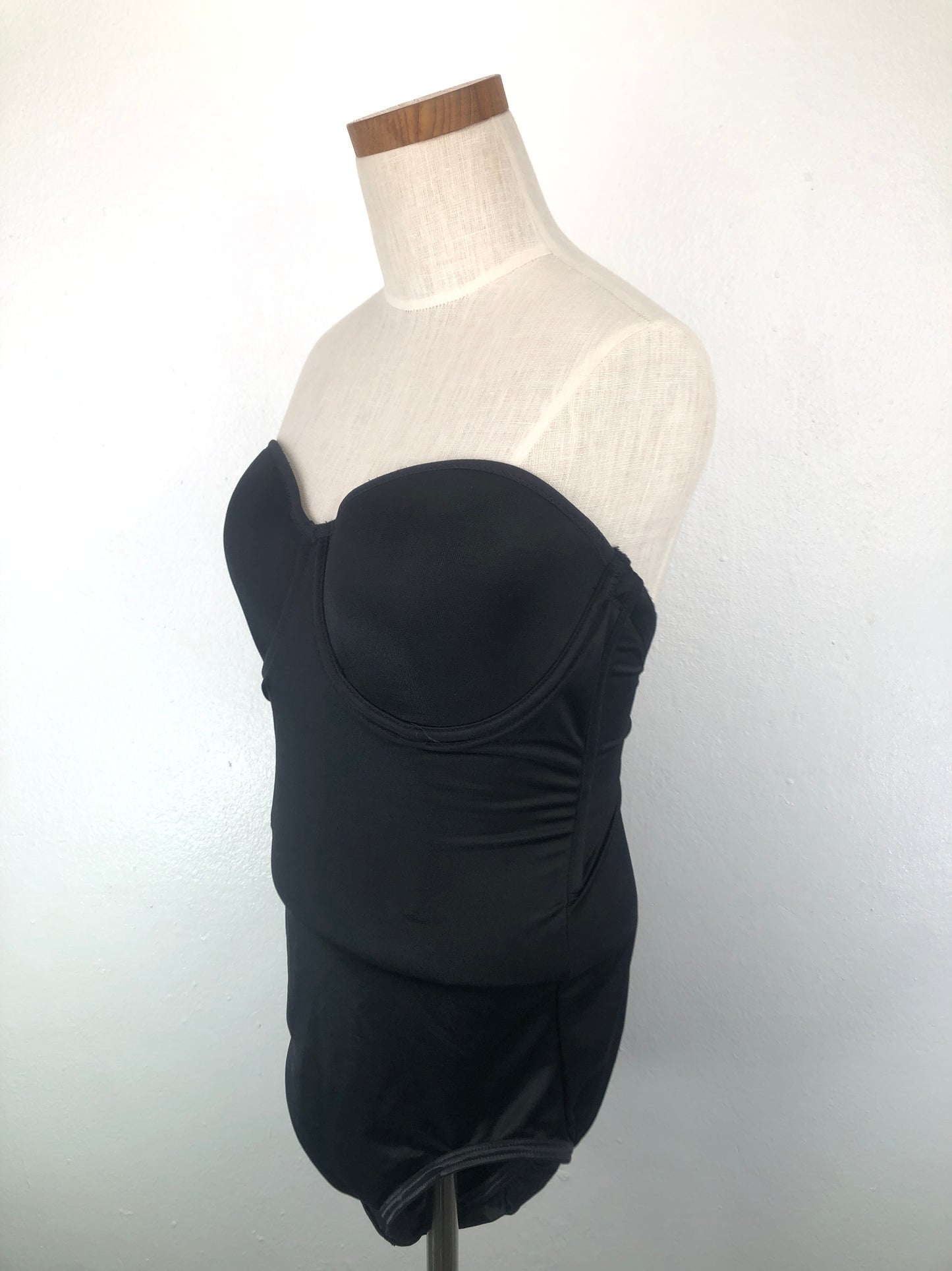 Body Negro Maidenform