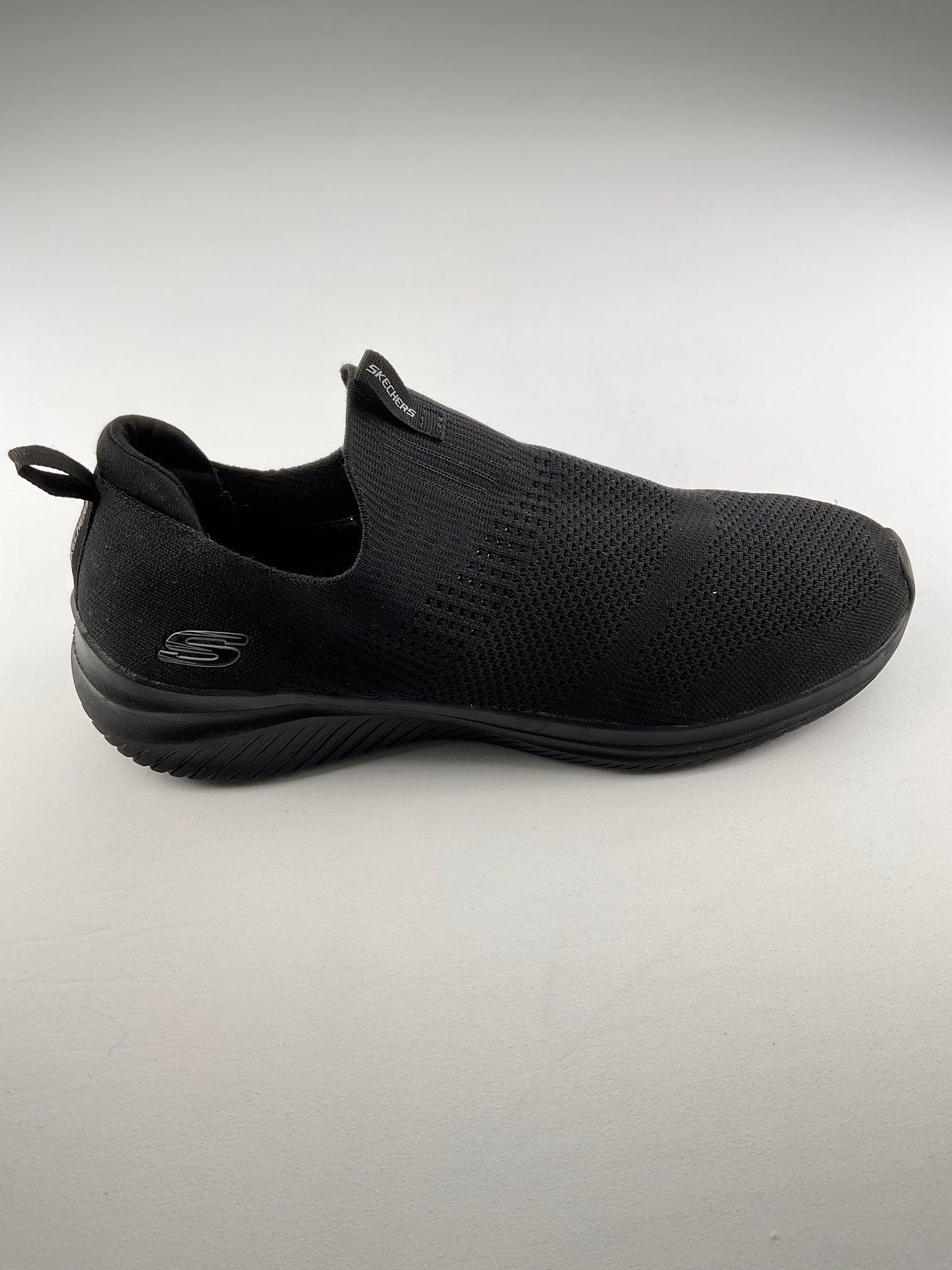 Alpargata Negro Skechers