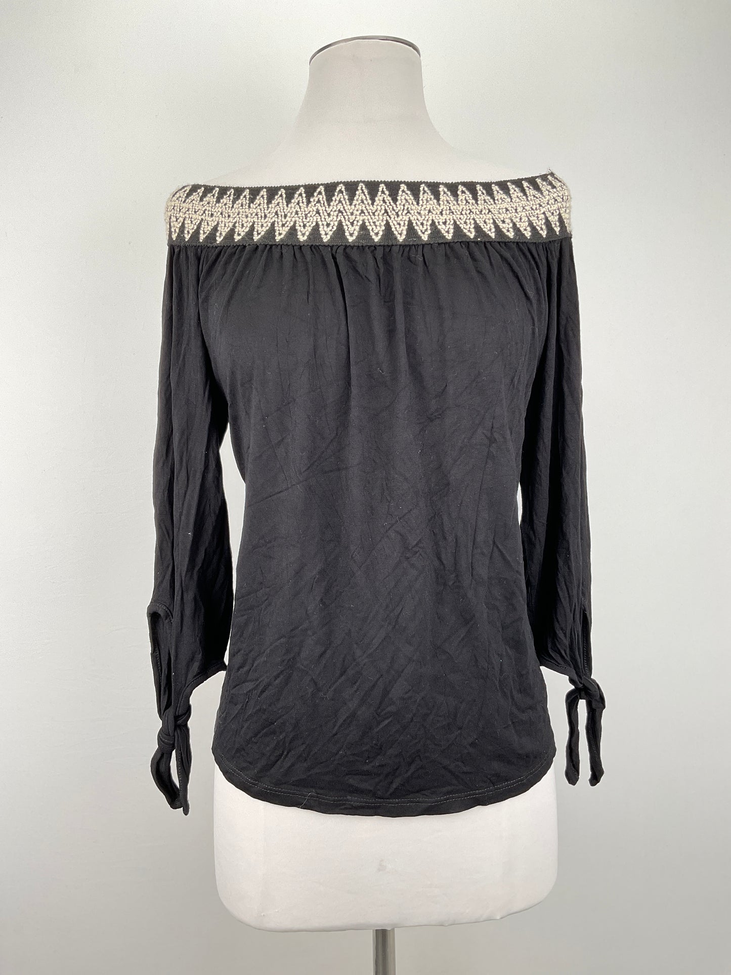 Blusa Negro Pebble and Stone