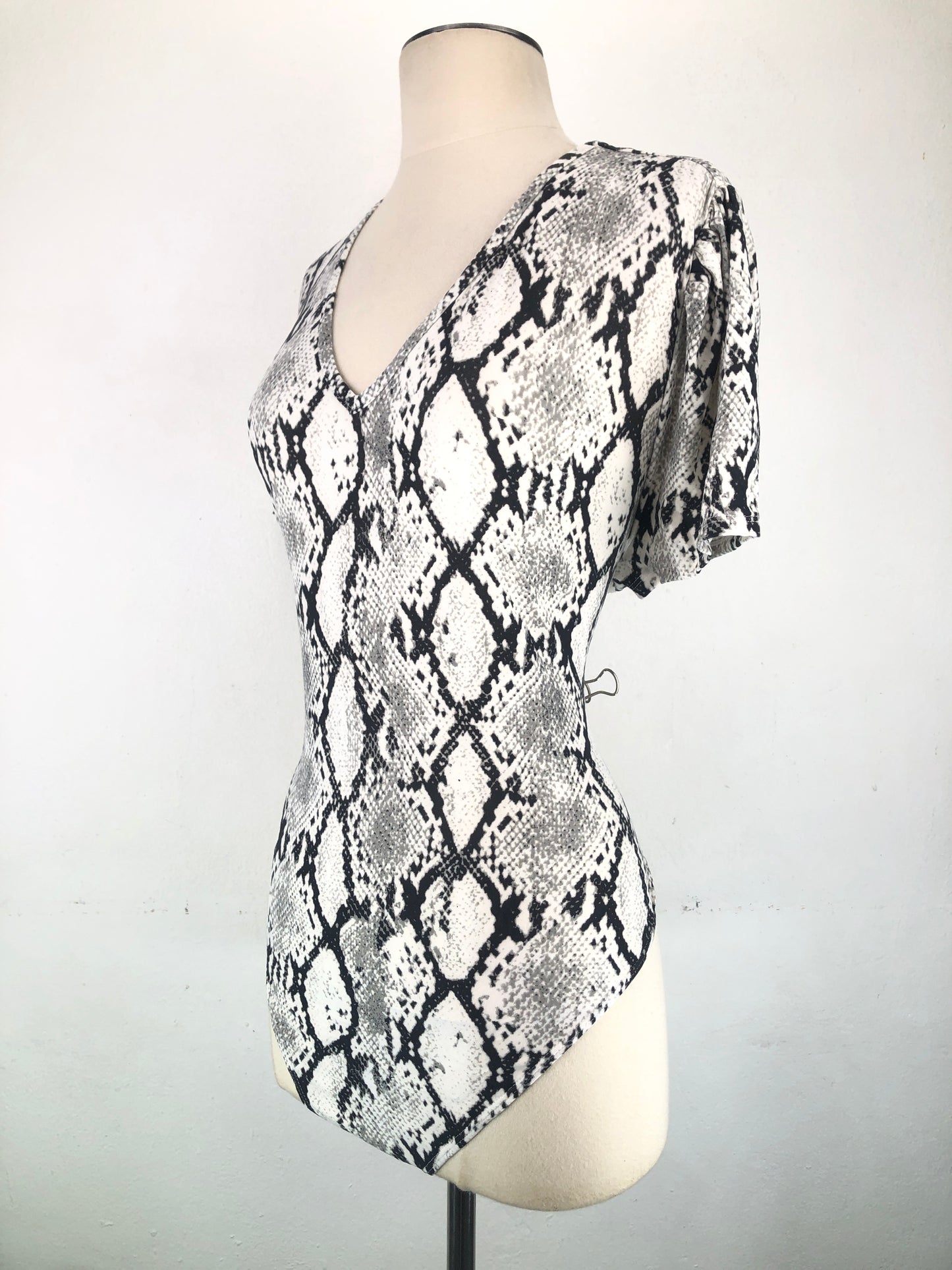Blusa Gris No Boundaries