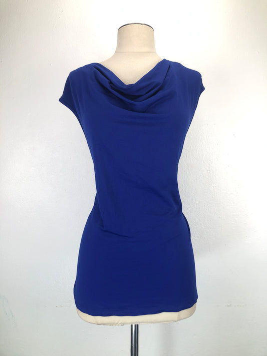 Blusa Azul Cable gauge