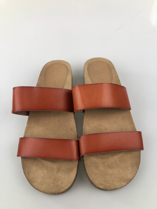 Sandalia Marron Universal Thread