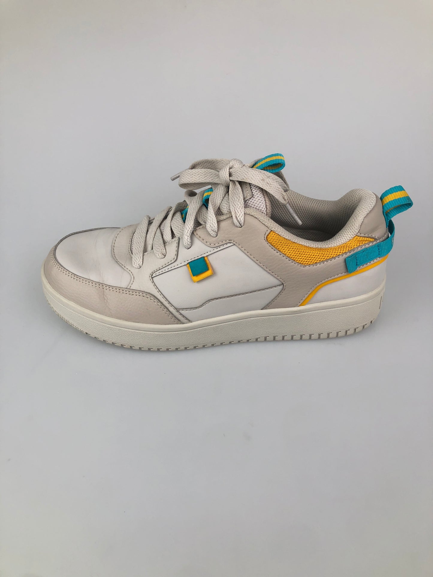 Tenis Crema Anta