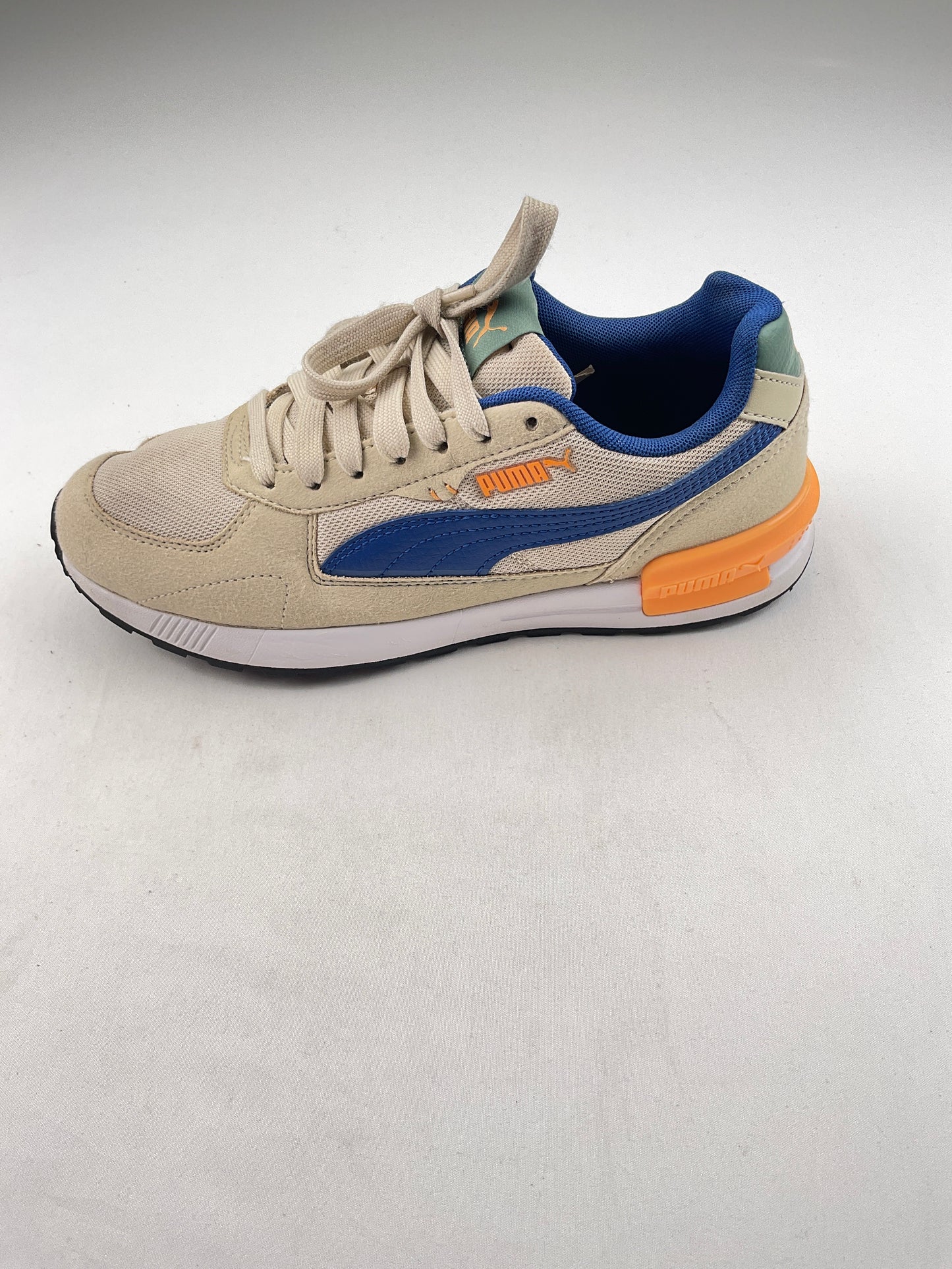 Tenis crema Puma