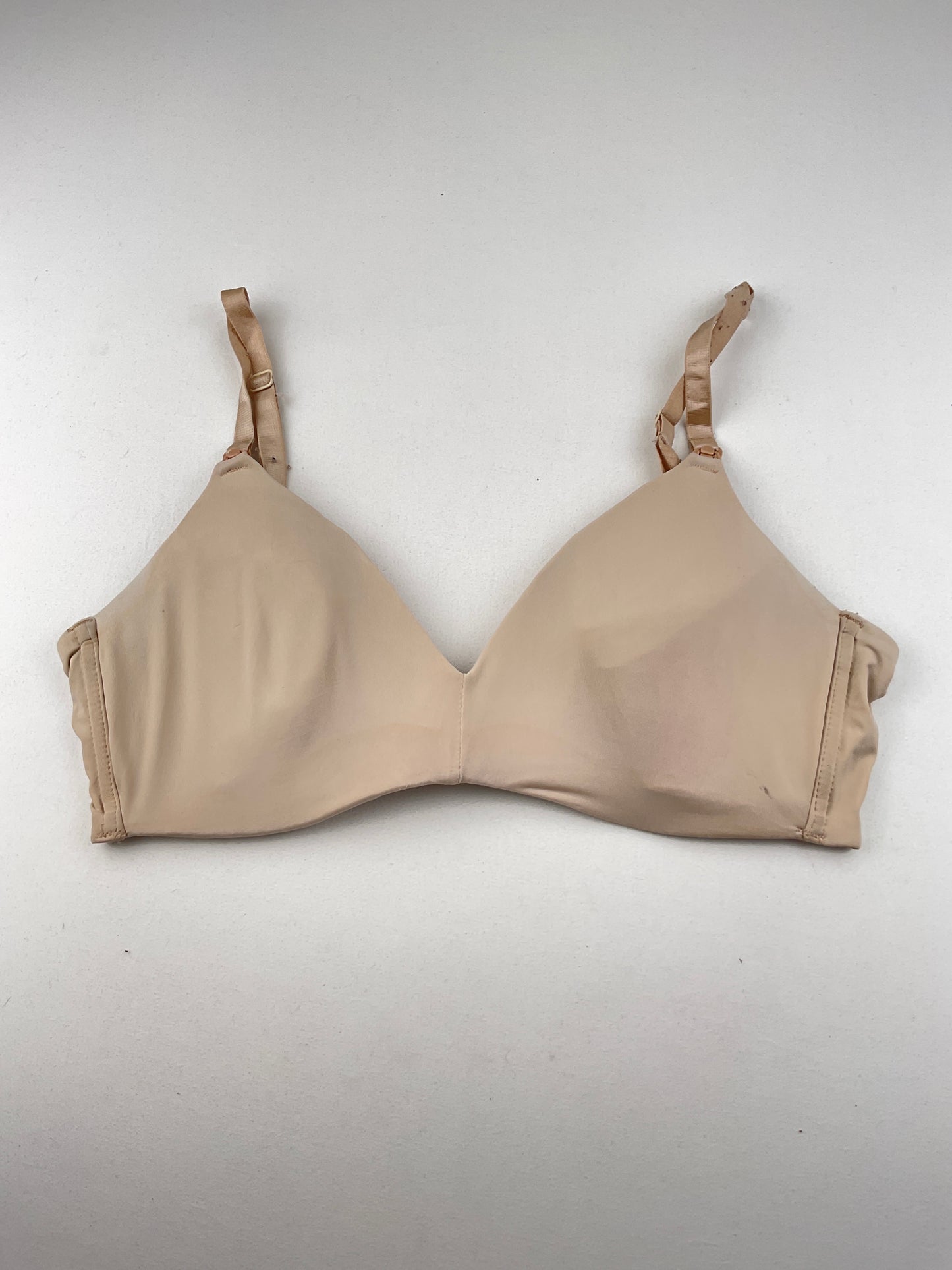 Brasier Crema Motherhood