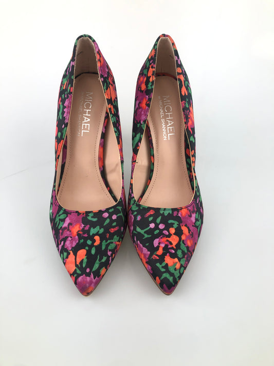 Zapatos Negro Floral de Tacon Michael
