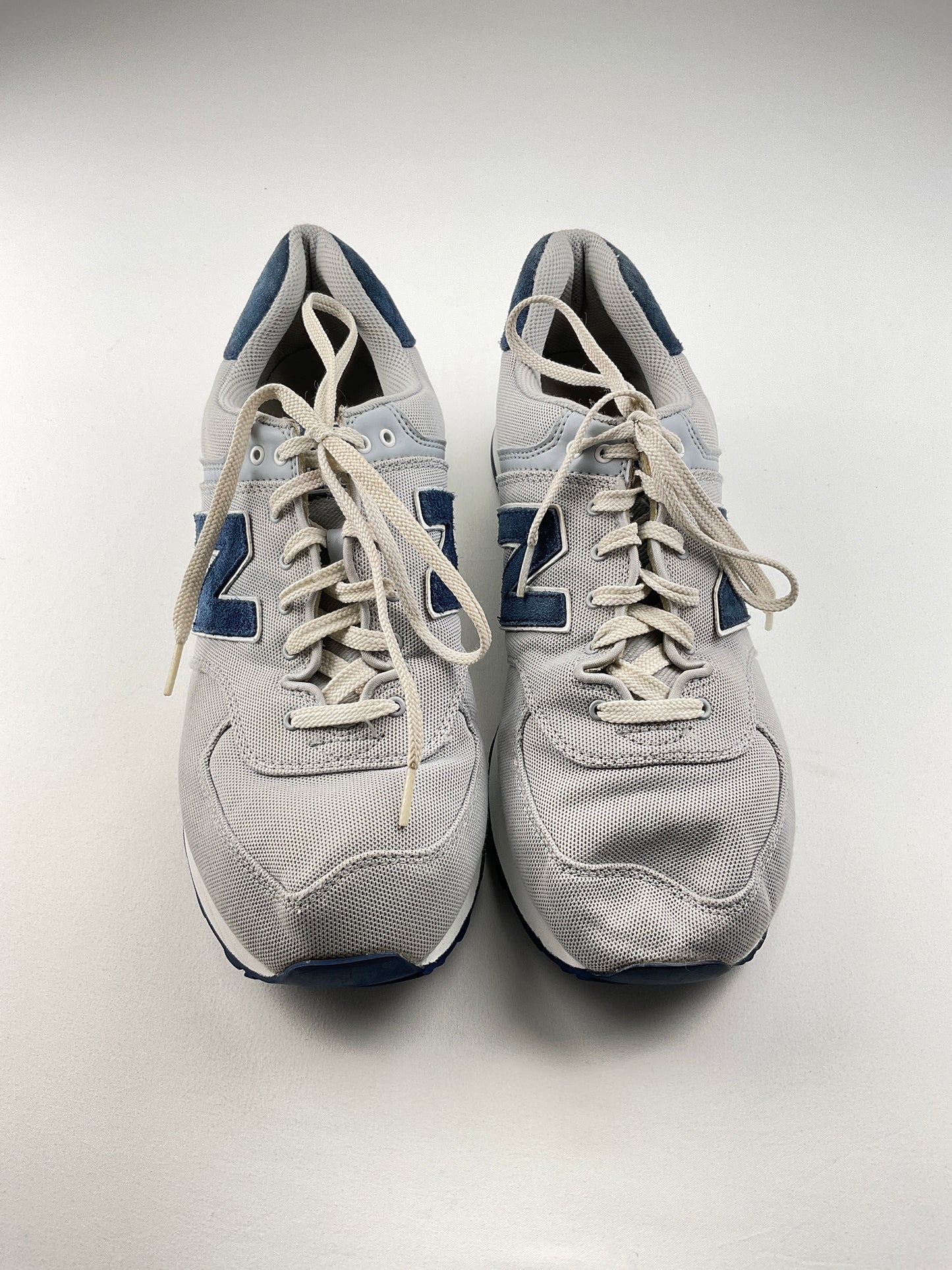 Tenis Gris Deportivo New Balance