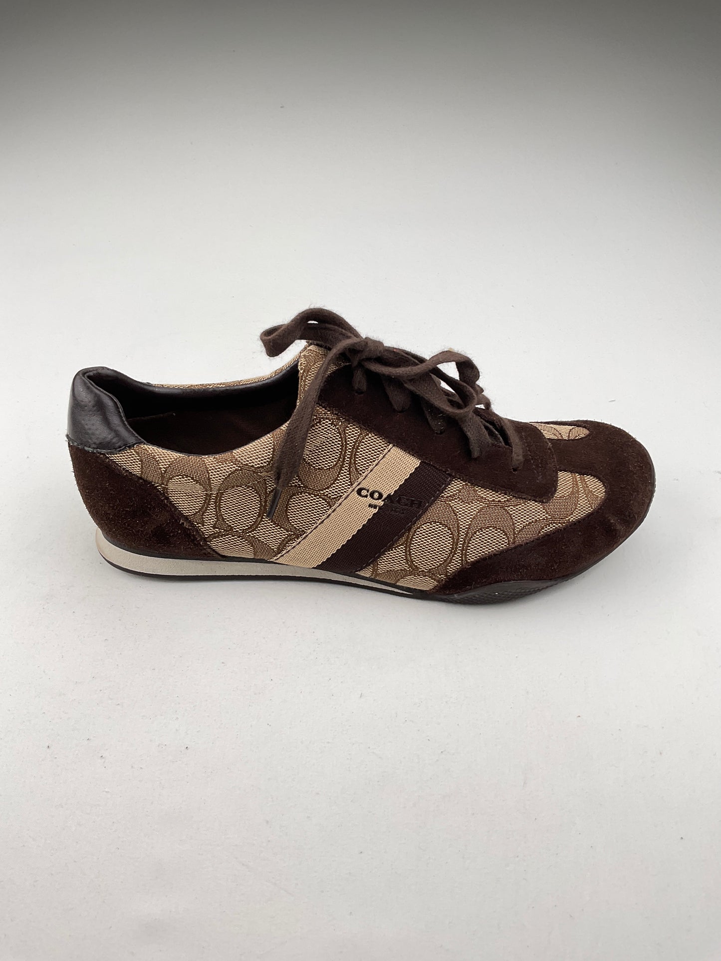 Tenis Marron Deportivo Coach