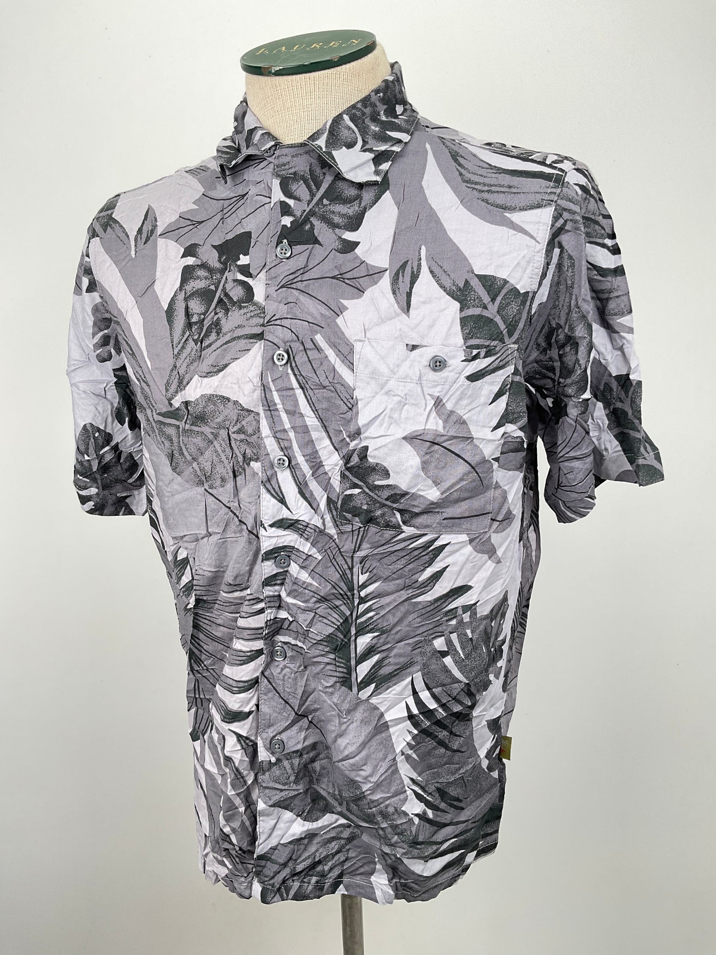 Camisa Gris Floral Cabana