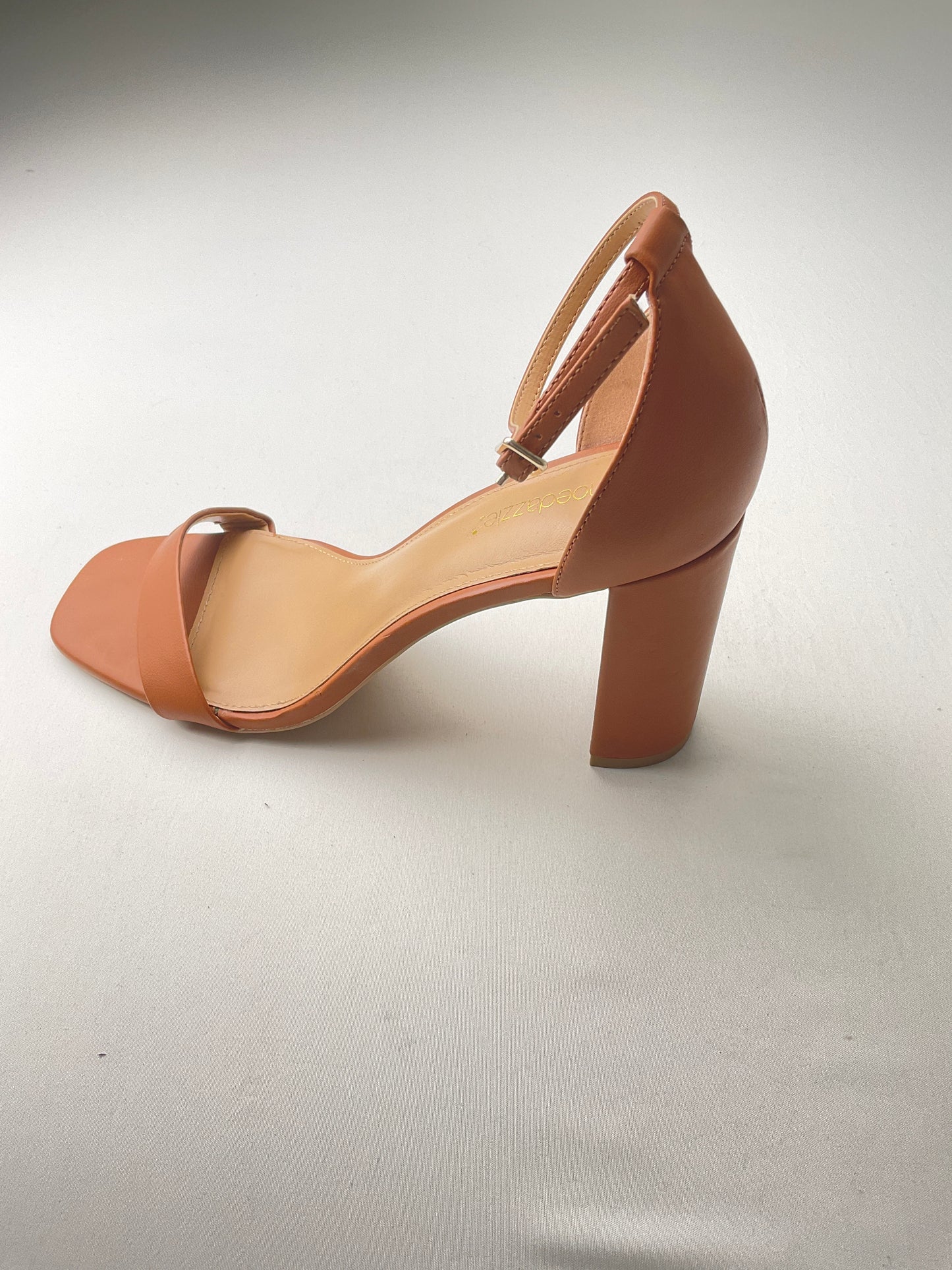 Zapatilla Marron Shoedaz