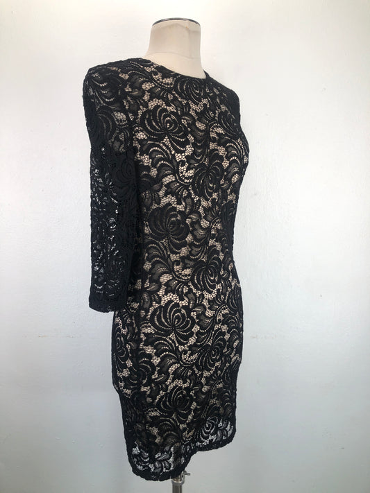 Vestido Negro Floral  Forever 21