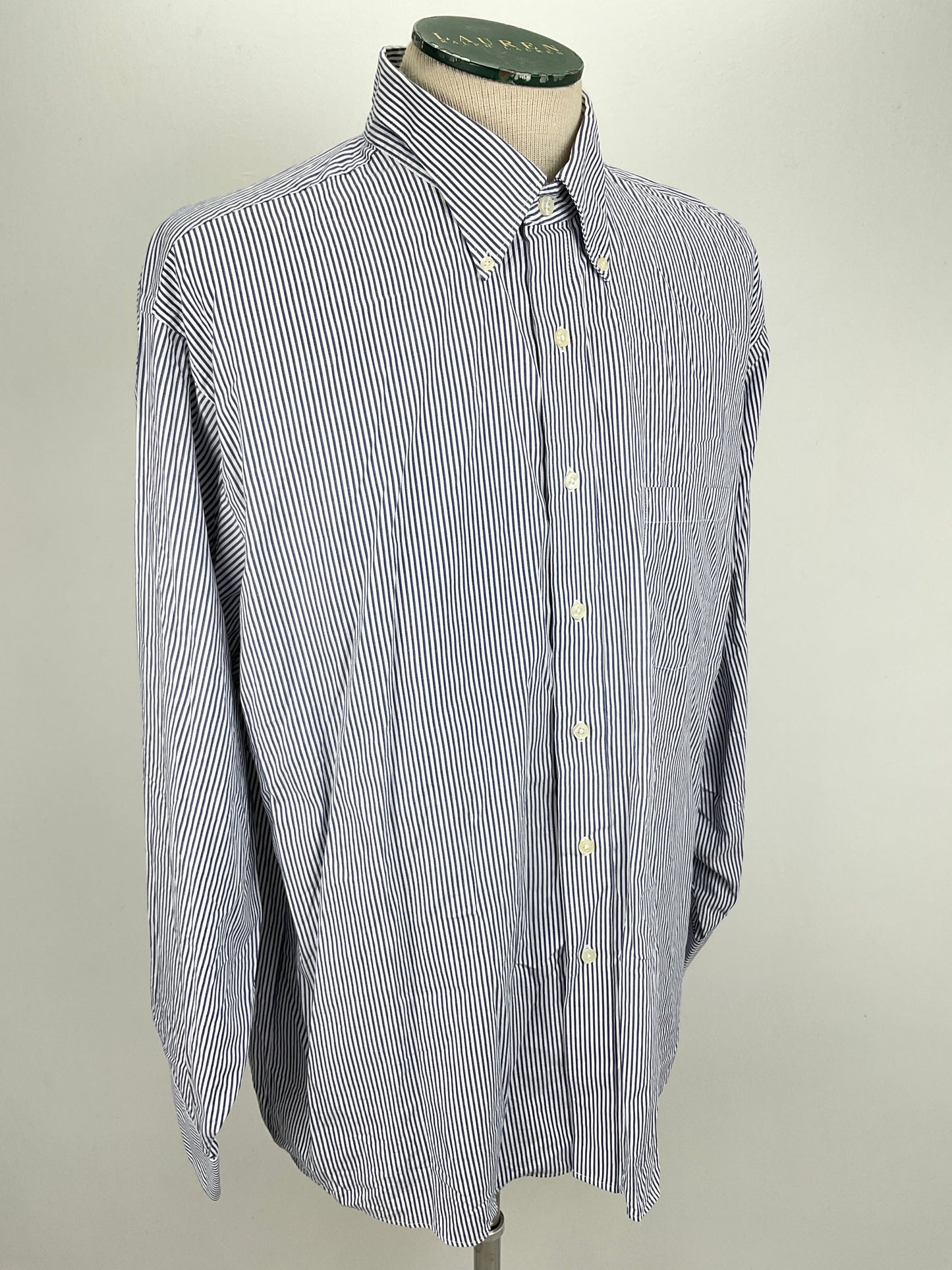 Camisa Azul marino de Rayas Van Heusen