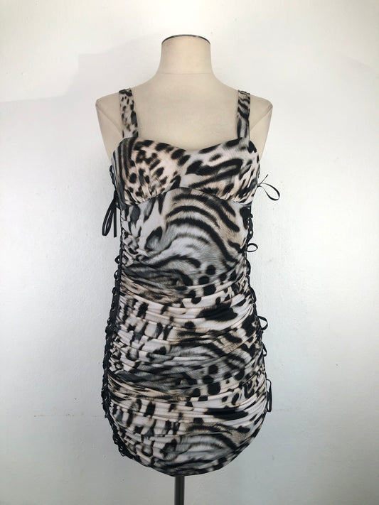 Vestido Negro Progress