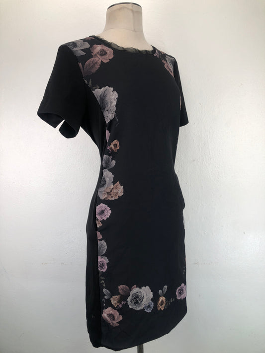 Vestido Negro Simply Vera