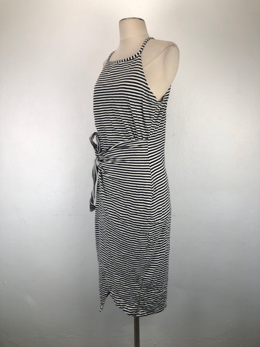 Vestido Negro de Rayas Fashion