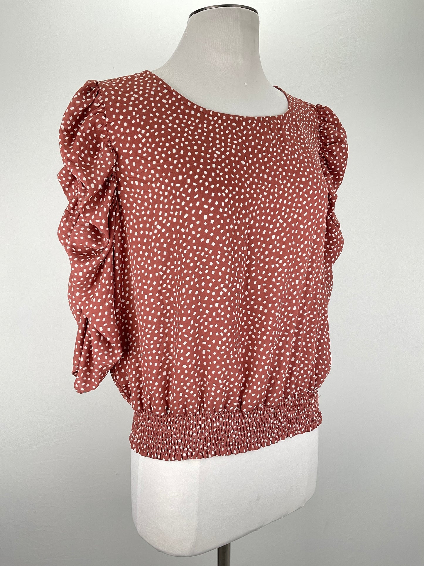 Blusa Nude de Lunares Express