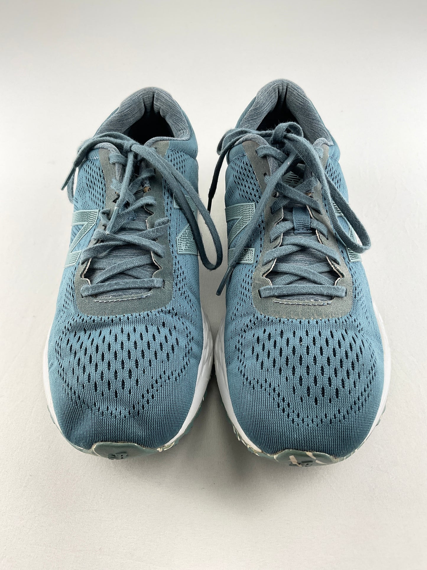 Tenis Gris Deportivo New Balance