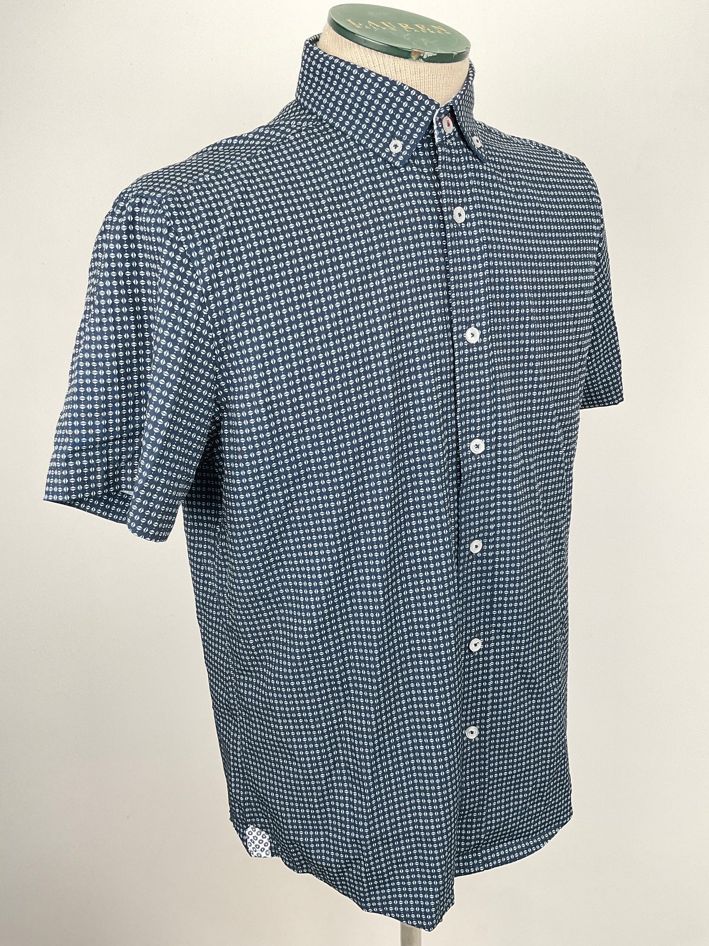 Camisa Azul marino  de Lunares 4way
