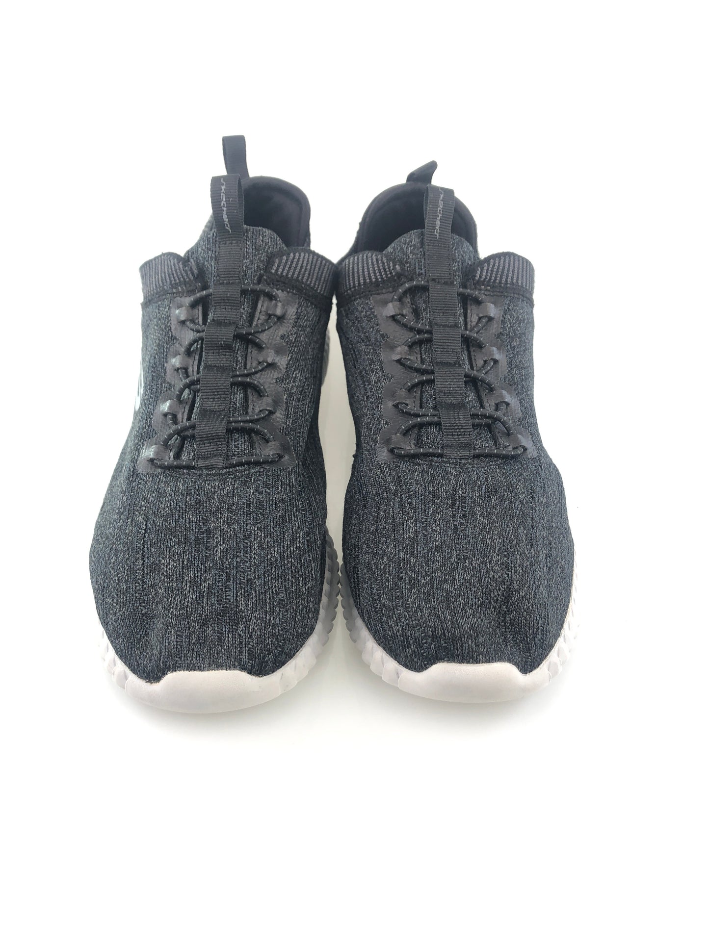 Tenis Negro Skechers Wide Fit