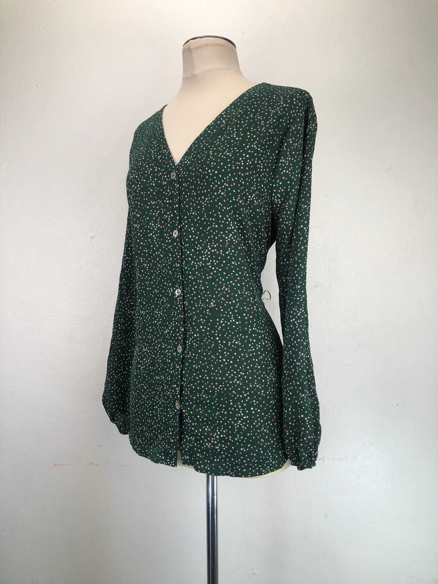 Blusa Verde de Lunares West Kei