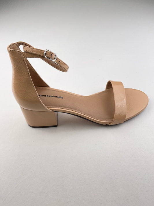 Zapatilla Crema de Tacón Amazon essentials
