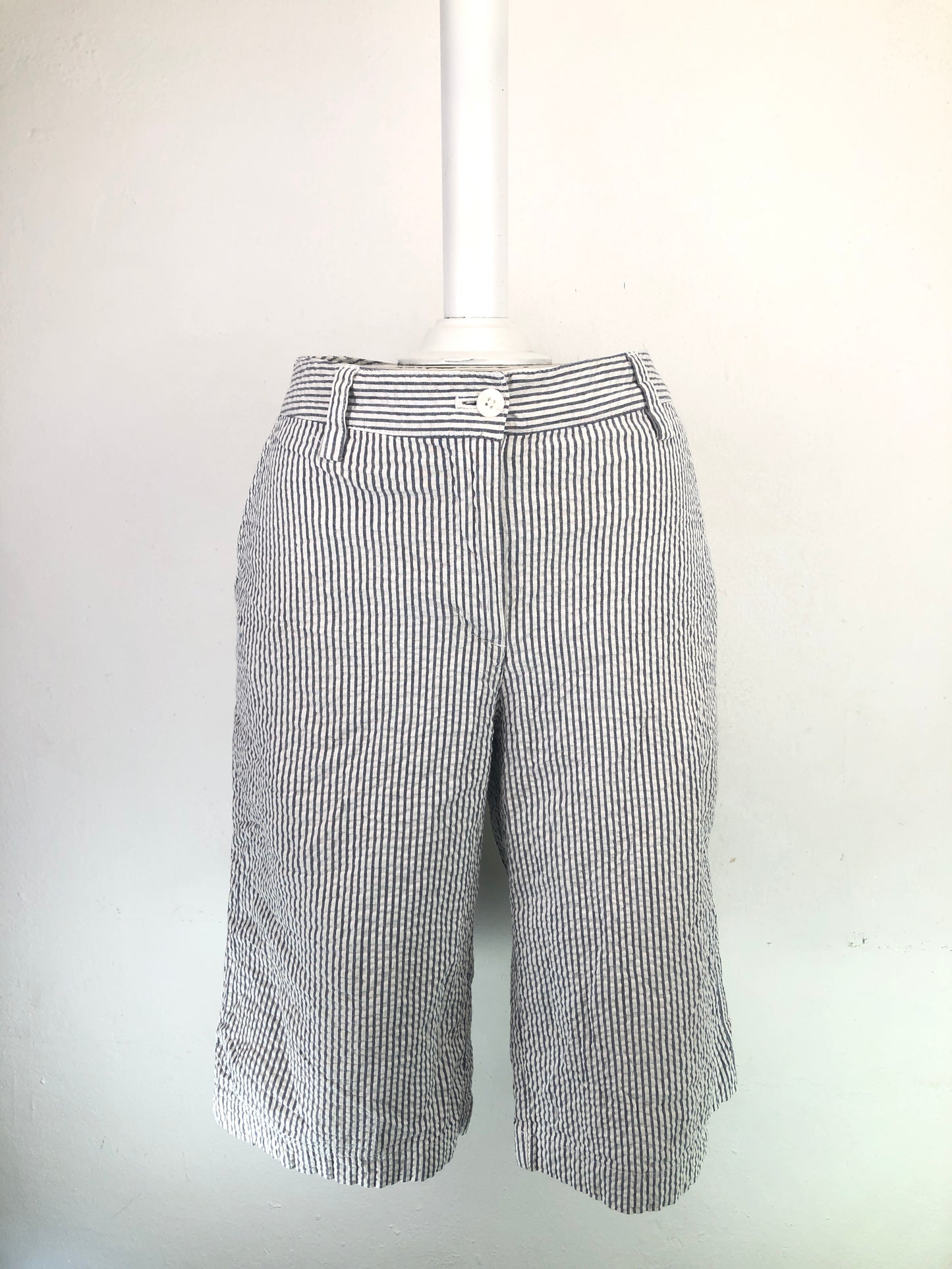 Short Blanco de Rayas Isaac Mizrahi