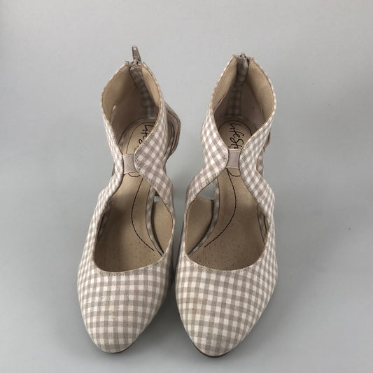 Zapatilla Crema Life Stride