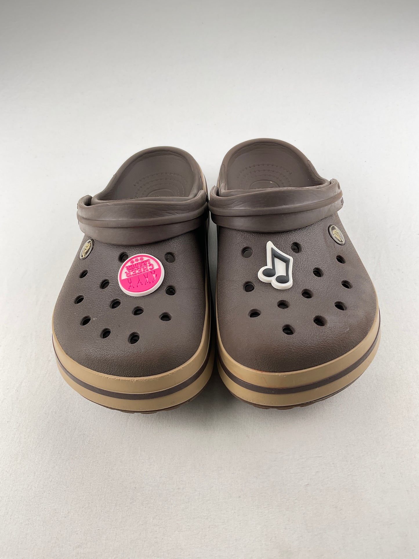 Sandalia Marron Crocs