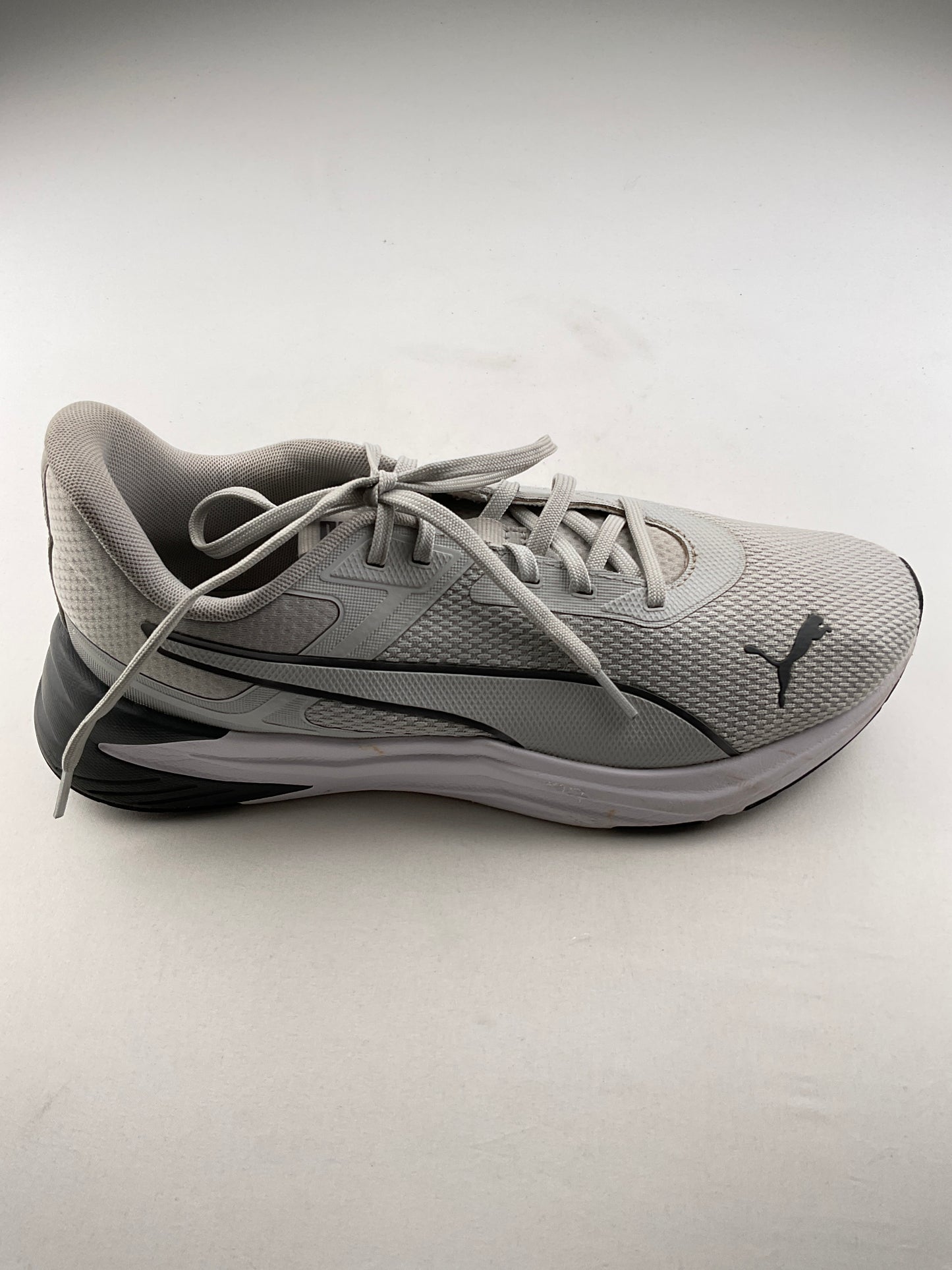 Tenis Gris Deportivo Puma