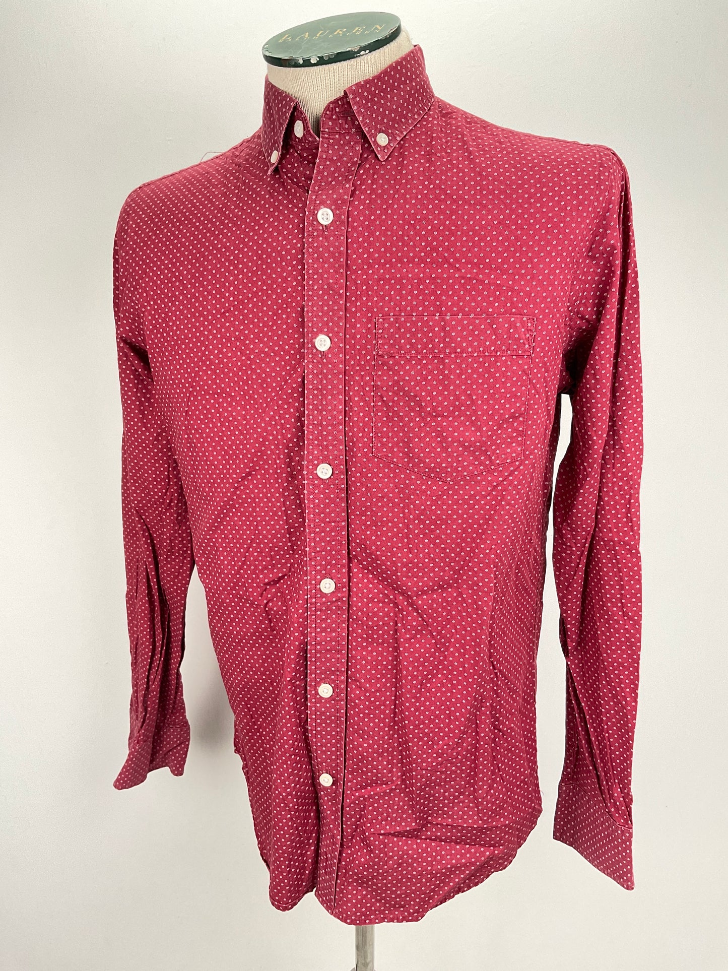 Camisa Rojo vino de Lunares Old Navy