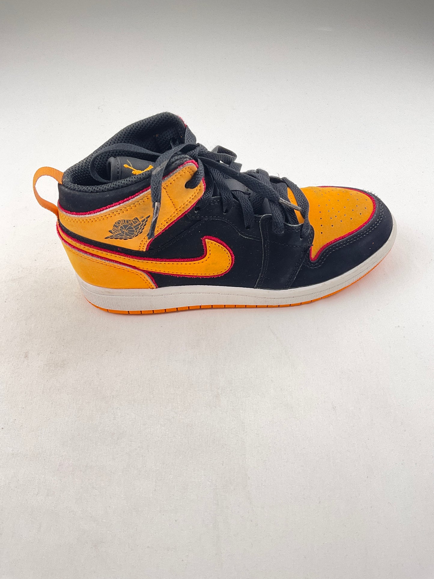 Tenis multicolor Air Jordan