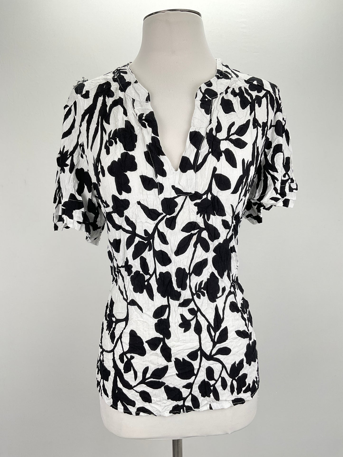 Blusa Blanco Floral Welp Worn