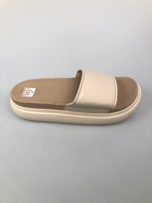 Sandalia Crema Reef