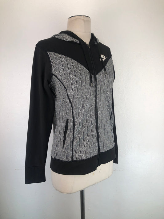 Abrigo Gris Nike