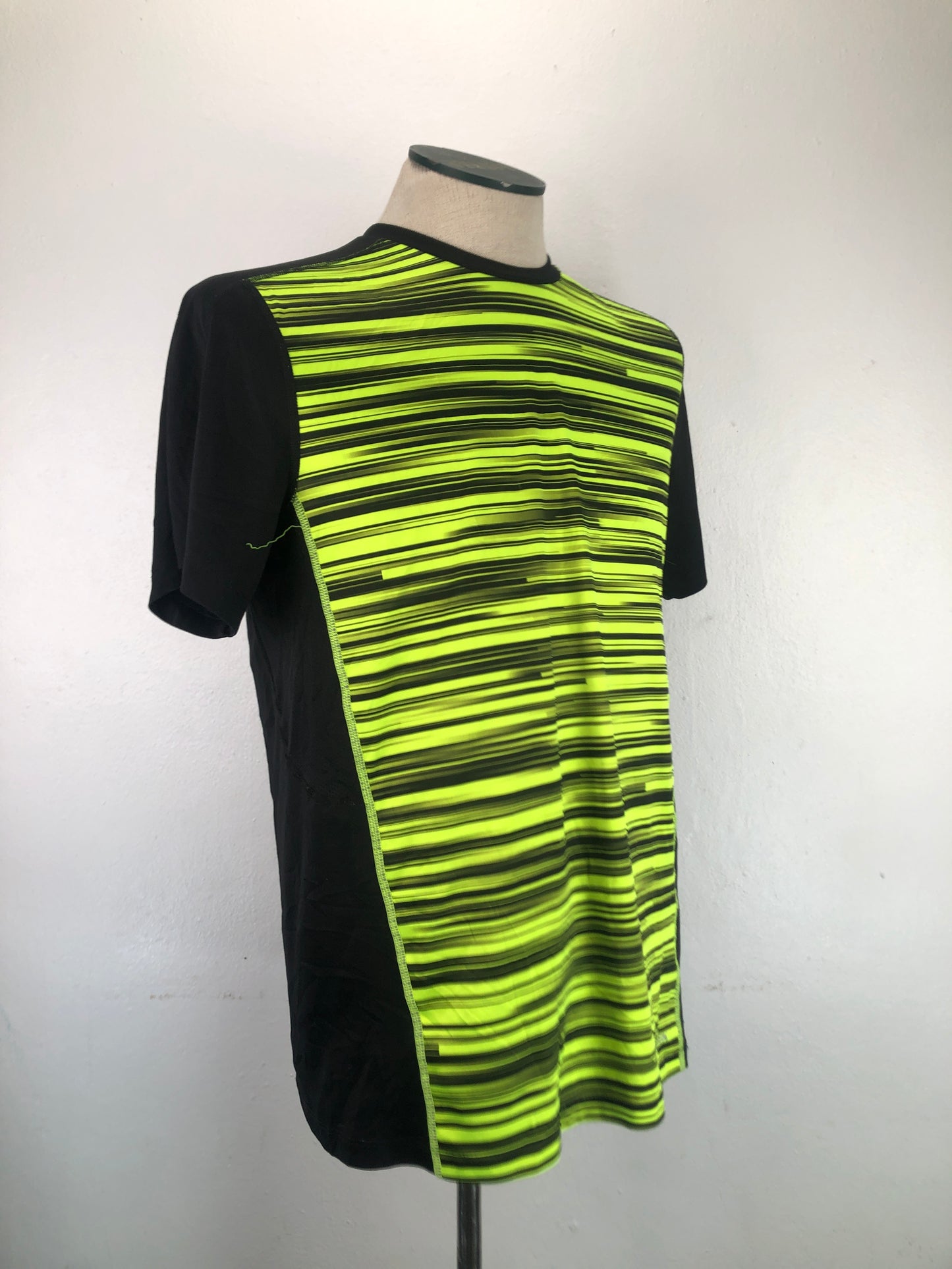 Camiseta Verde limon Deportivo Tek Gear