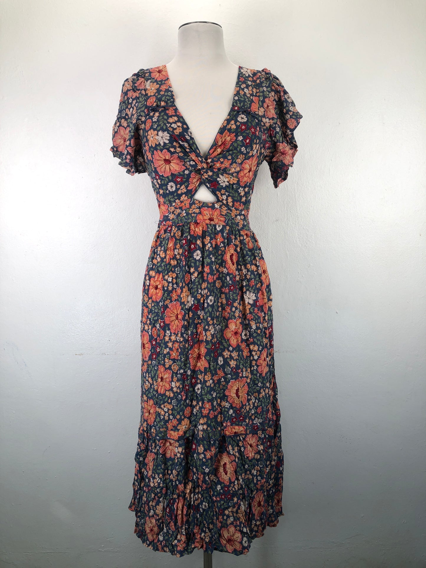 Vestido Naranja Floral Angle de