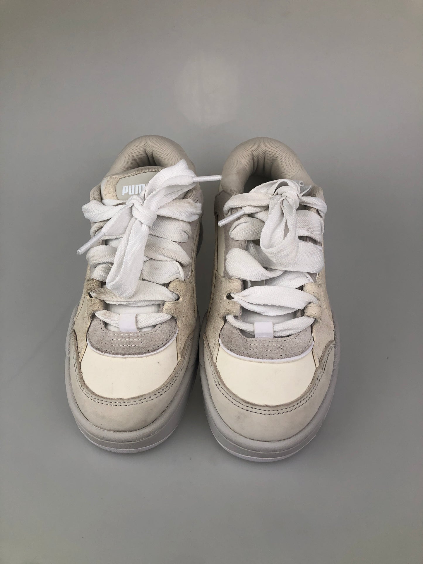 Tenis Crema Puma