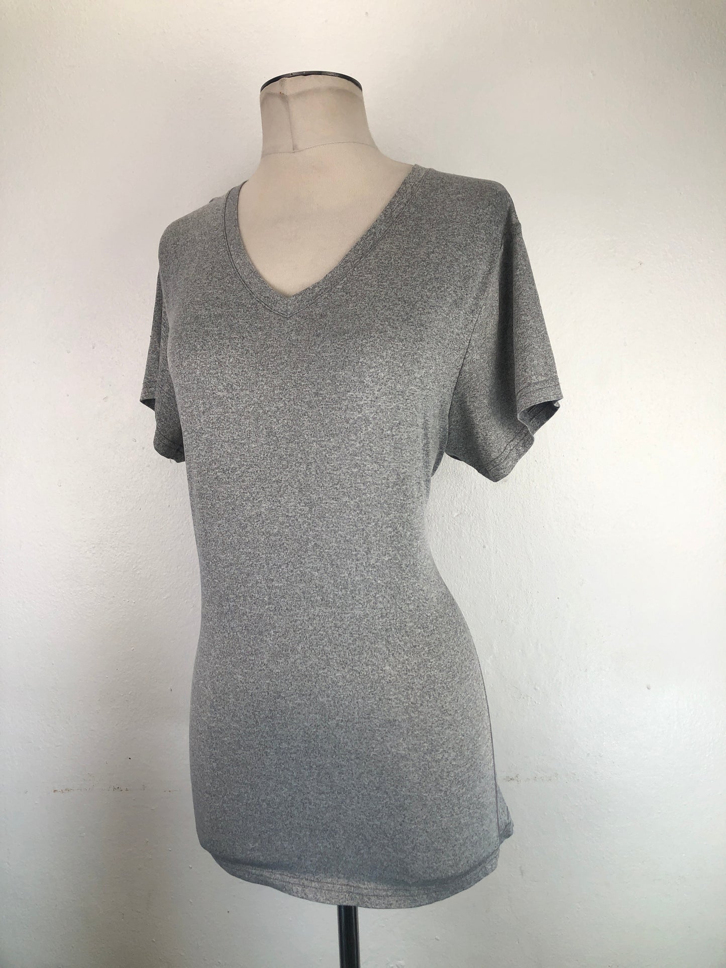 Camiseta Gris Deportivo Cyzone