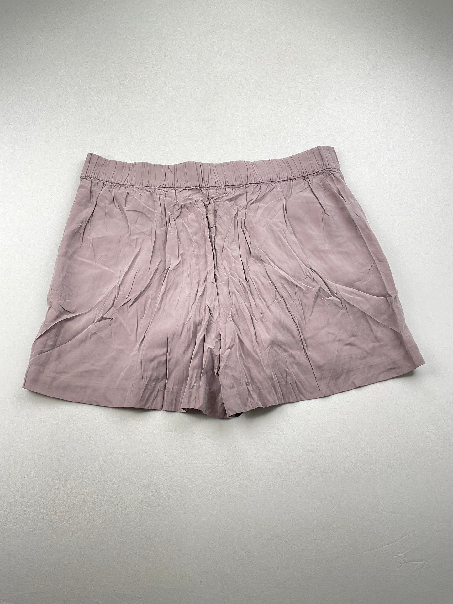 Short Crema Anntaylor