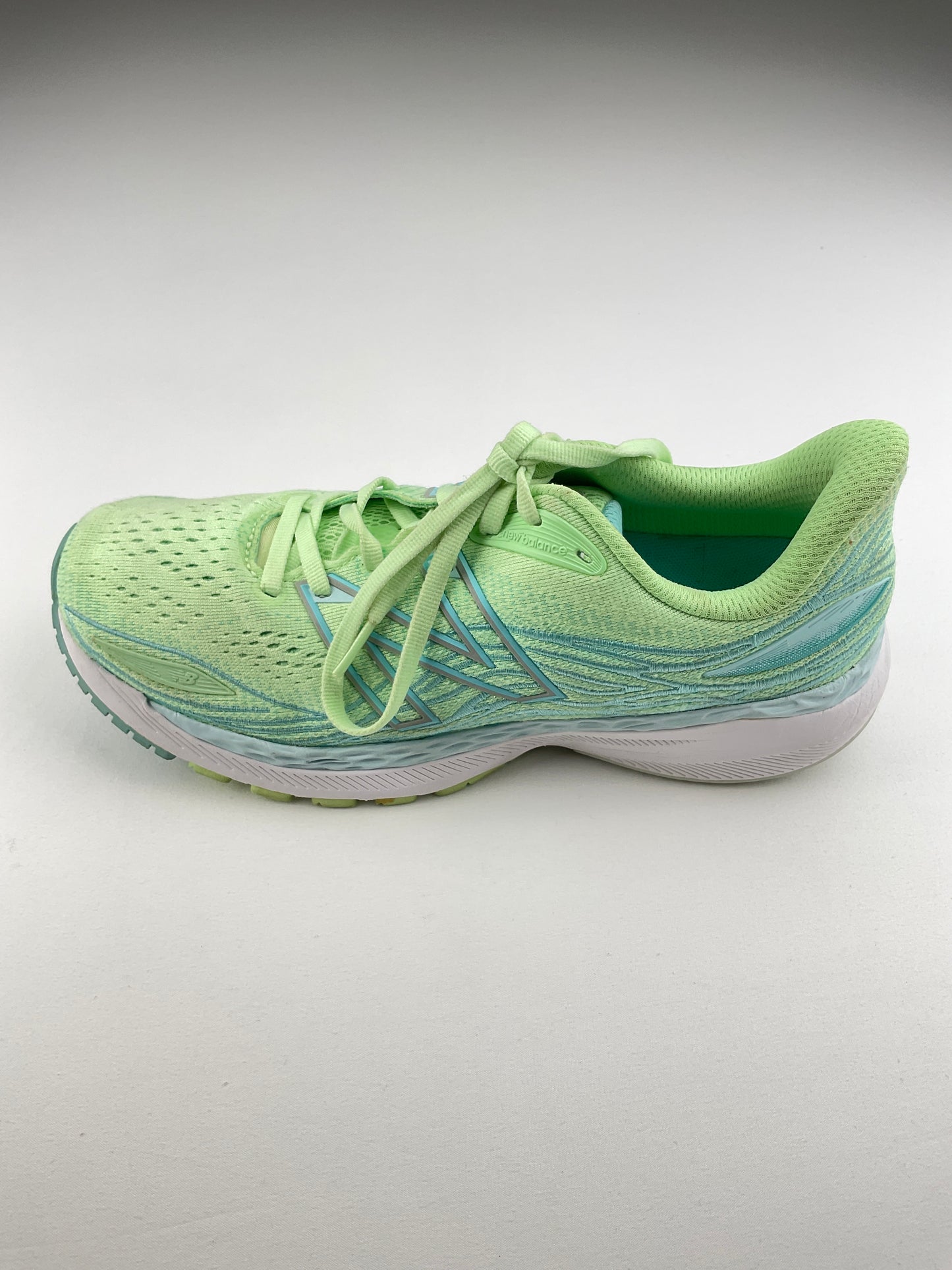 Tenis Verde limon Deportivo New Balance