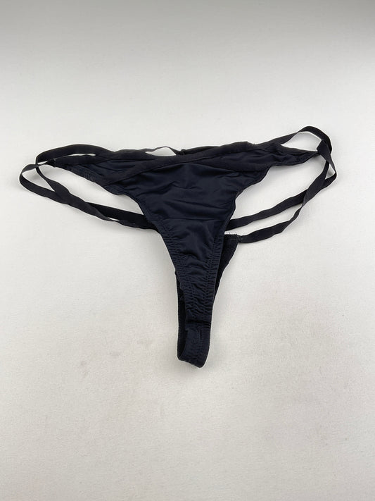 Panti Negro Adore Me