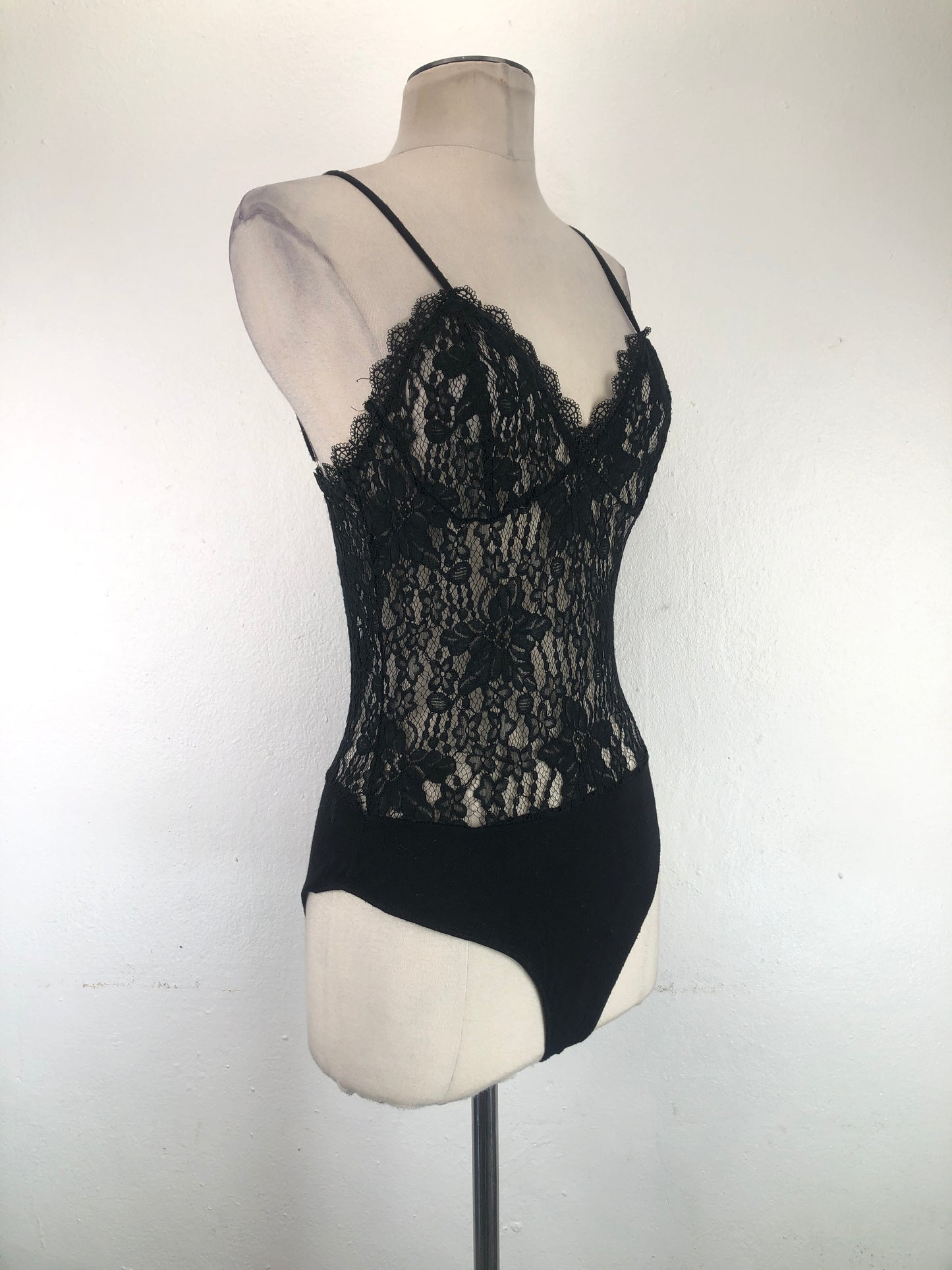 Body Negro Floral Forever 21