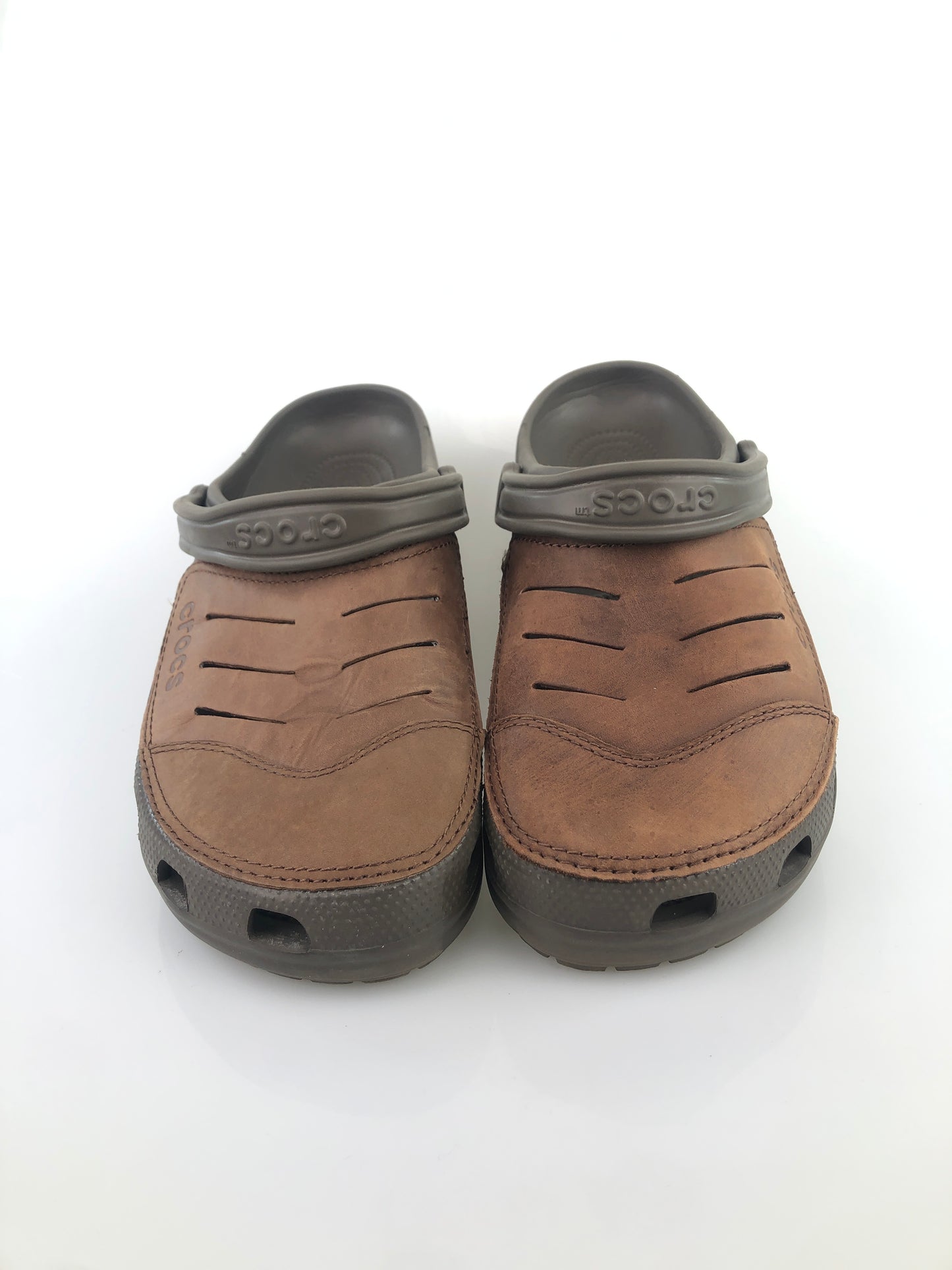Sandalia Crocs Marron