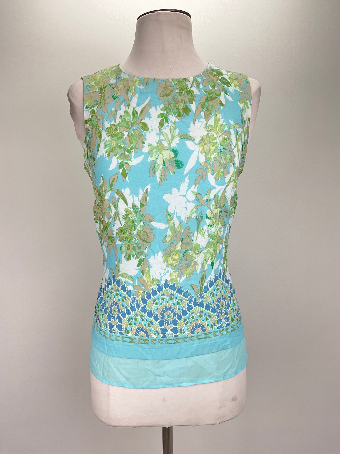 Blusa Azul claro Floral  Variangis