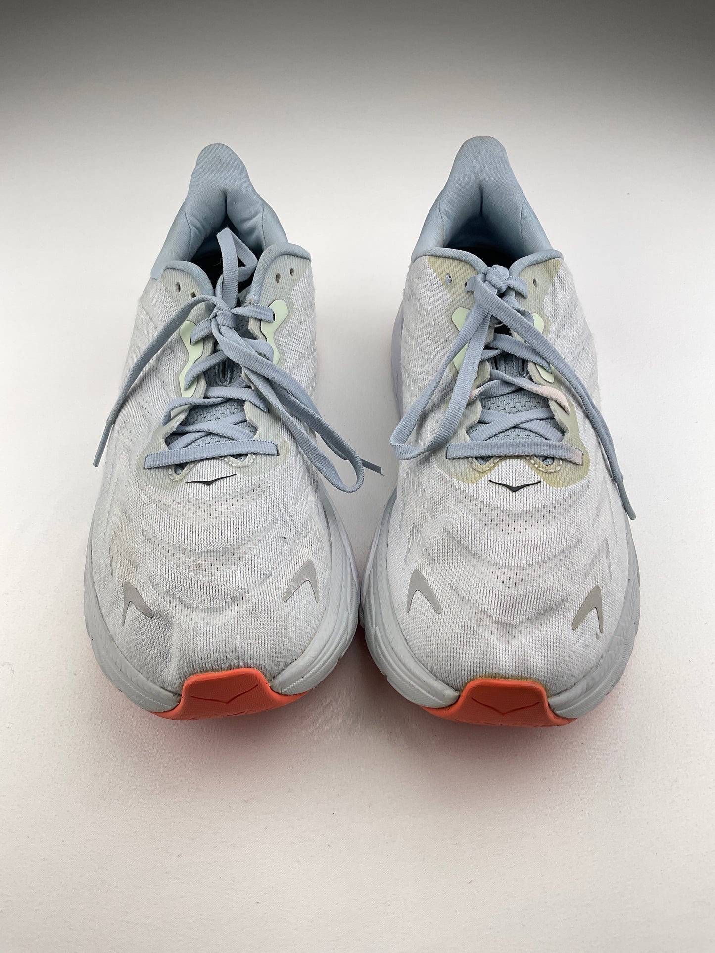 Tenis Gris Deportivo Hoka