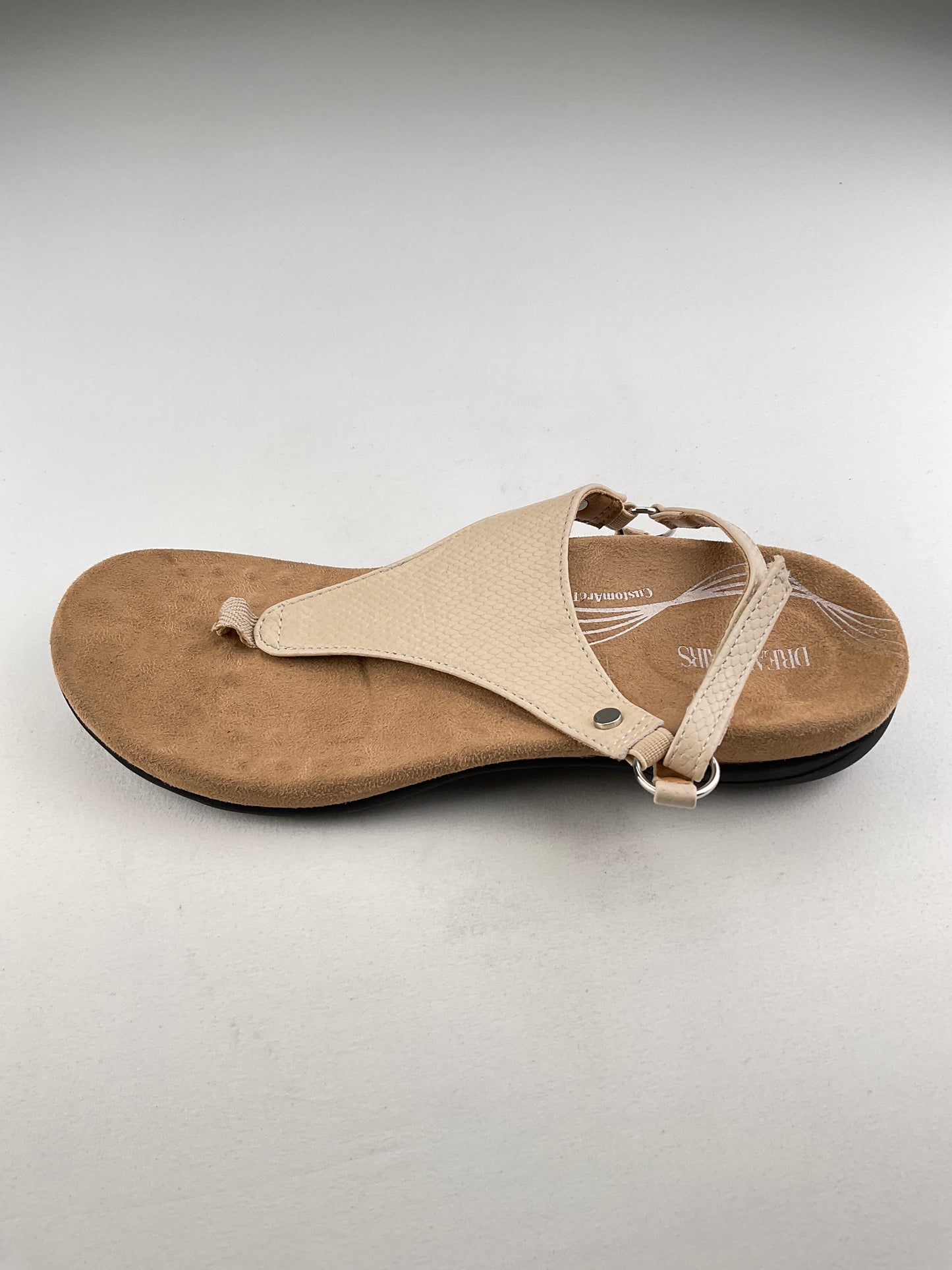 Sandalia Crema Dream Pairs