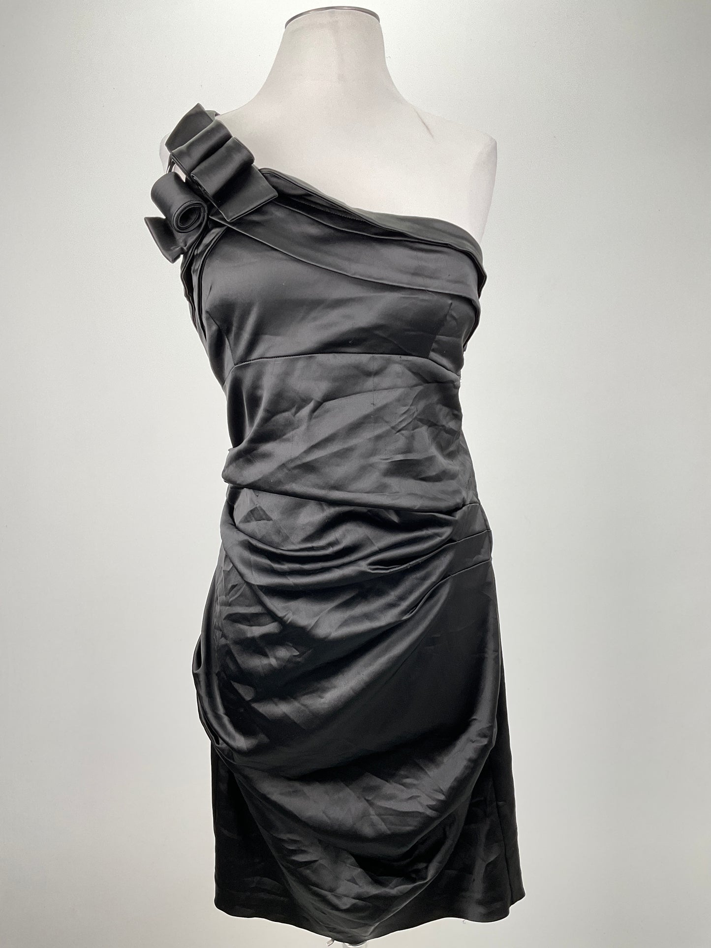 Vestido Negro Betsy Adam